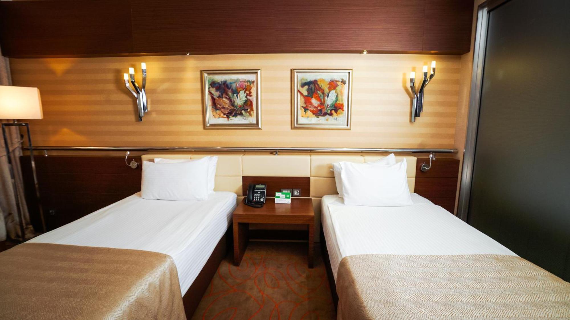 Otel Ankara-kavaklidere, An Ihg 4*